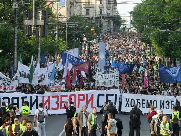 Srbija obilježava sedam mjeseci od novosadske tragedije, protesti u 32 grada