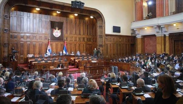 Srbija: Opozicija se protivi povećanju broja ministarstava s 21 na 25