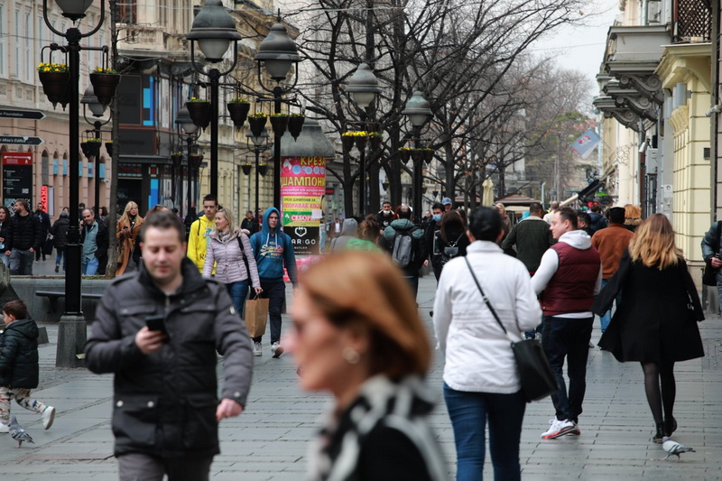 Srbija: Ostaju zaključani tržni centri i ugostiteljski objekti