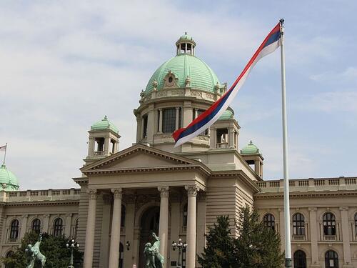 Srbija: Pet opozicionih stranaka traži ukidanje seta pravosudnih zakona