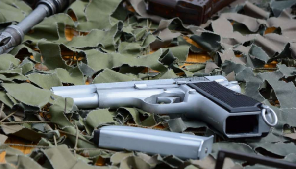 Srbija ponovno odbacila tvrdnje o prodaji naoružanja Ukrajini