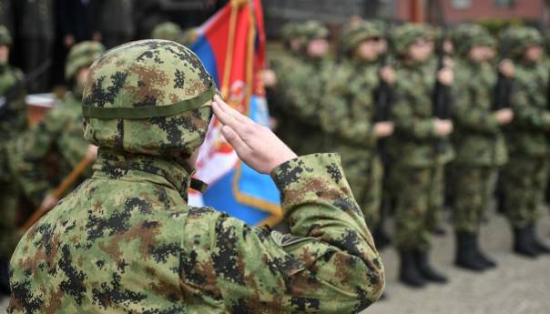 Srbija prijeti da će poslati 1000 pripadnika snaga sigurnosti na sjever Kosova