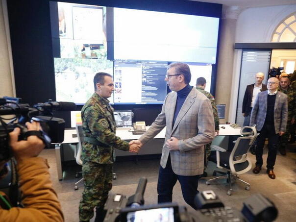Srbija spremila stotine miliona eura za oružje, Vučić objavio šta kupuje