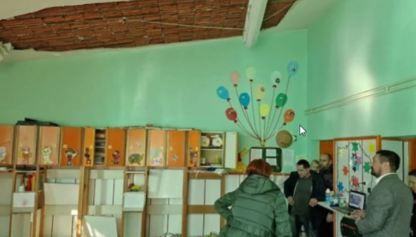 Srbija: U jaslicama pao plafon, ozlijeđeno šestero djece