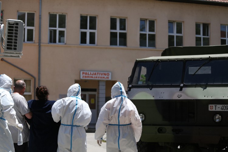 Srbija: U ustanovama 166 zaraženih, među njima djeca u Zvečanskoj