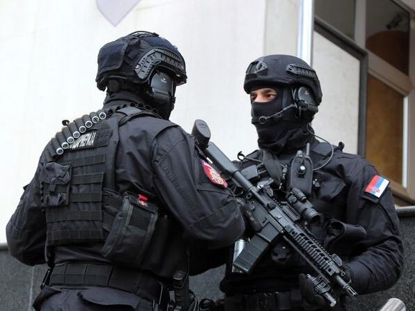 Srbija: Uhapšeno 29 osoba zbog pranja novca i poreske prevare