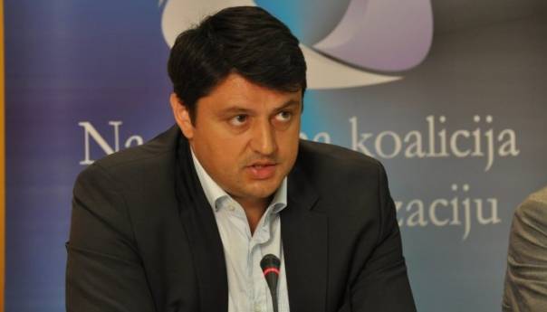Srbijanski ambasador persona non grata u CG, on i dalje prisustvuje događajima