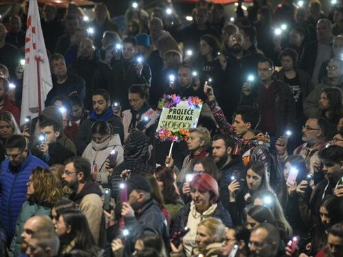 Srbijanski studenti ne odustaju: I večeras protesti širom zemlje