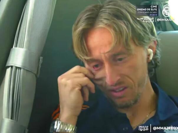 Srceparajući trenutak: Modrić u suzama, Vazquez ga tješi u autobusu