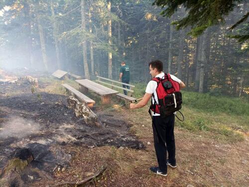 Srebrenica: Proglašena vanredna situacija u MZ Luka zbog požara