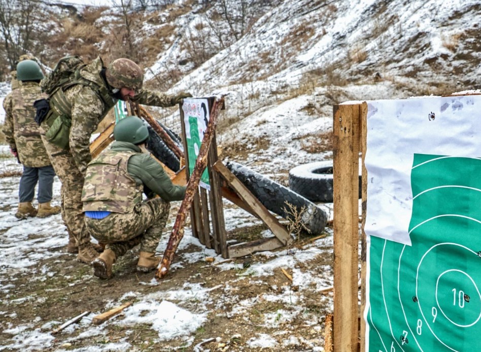Srednjoškolci u okupiranom ukrajinskom gradu moraju na vojnu obuku