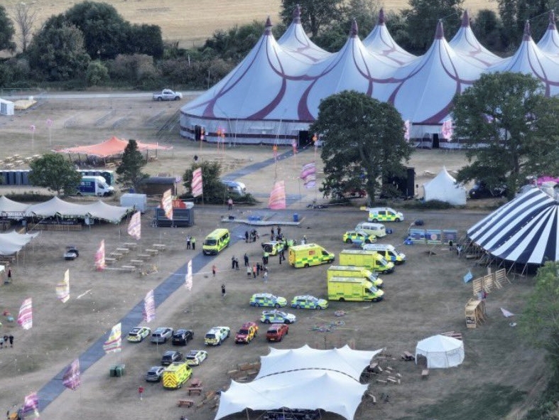 Srušila se konstrukcija na kršćanskom festivalu u Engleskoj, šest osoba povrijeđeno