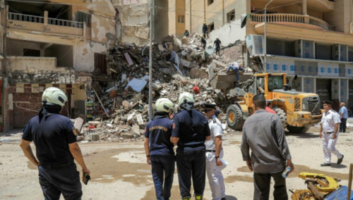 Srušila se zgrada u Egiptu: Spasioci tragaju za zatrpanim turistima