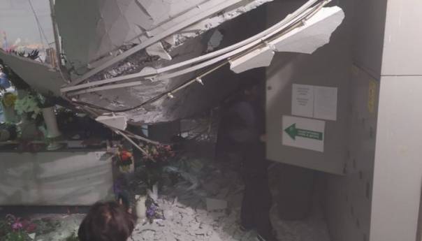 Srušio se krov pijace u Beogradu, ima povrijeđenih