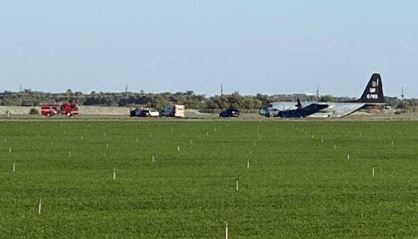 Srušio se američki bombarder nakon sudara sa drugim avionom