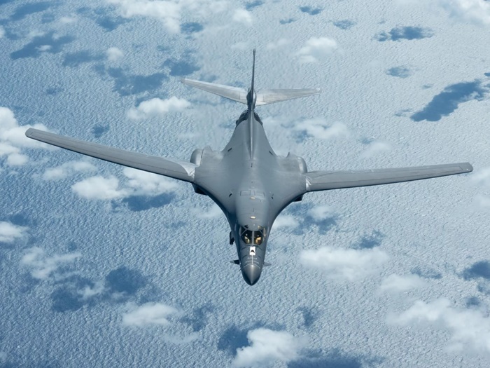 Srušio se američki bombarder tokom trenažnog leta