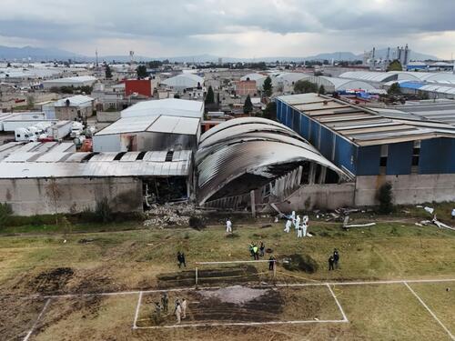 Srušio se mali avion u centralnom Meksiku, najmanje sedam poginulih