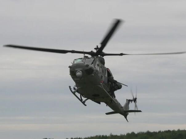 Srušio se vojni helikopter, jedna osoba mrtva