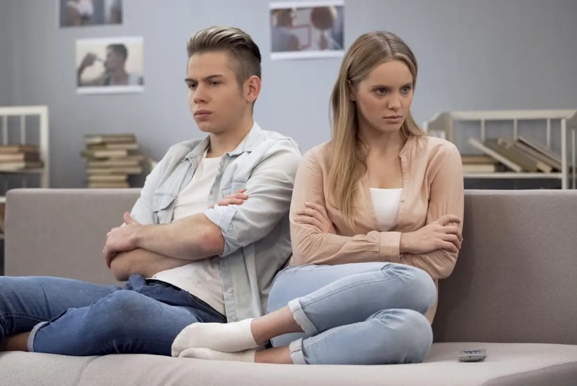 Šta znači ako stalno raskidate i mirite se: Ljubav ili toksična veza?