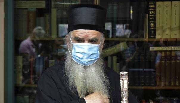 Stabilno zdravstveno stanje mitropolita Amfilohija