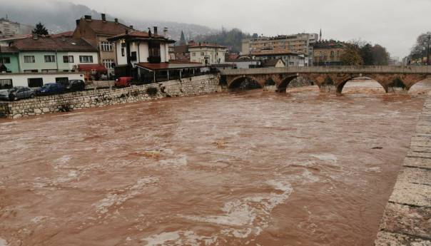 Stagnacija i opadanje vodostaja na većini hidroloških stanica
