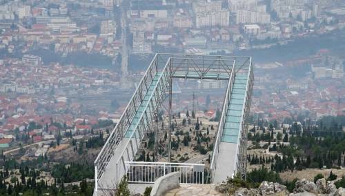 Staklena šetnica na Fortici nova turistička atrakcija Mostara