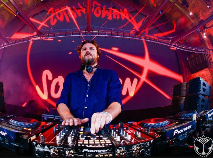 Stampedo nastao nakon pucnjave na nastupu bh. DJ-a 