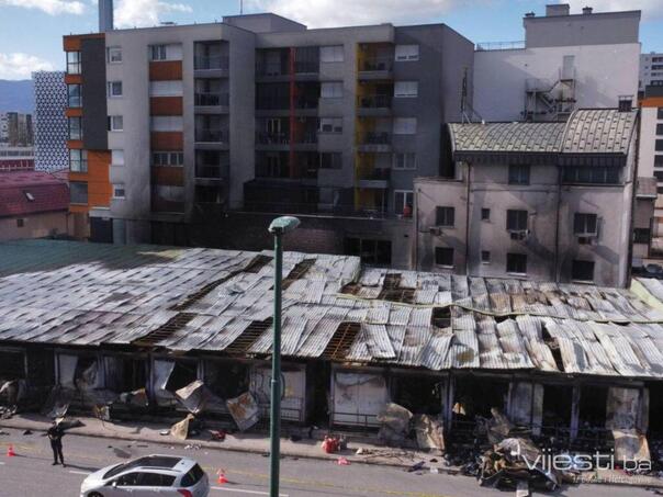 Stanari zgrada kod Kvadranta: Dovoze nagorjele boksove, ovo je nezakonito