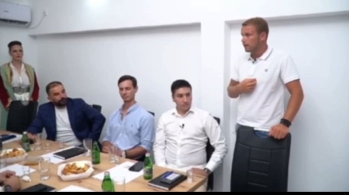 Stanivuković: Crnogorci su izmišljena nacija