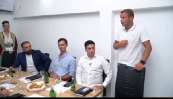 Stanivuković: Crnogorci su izmišljena nacija