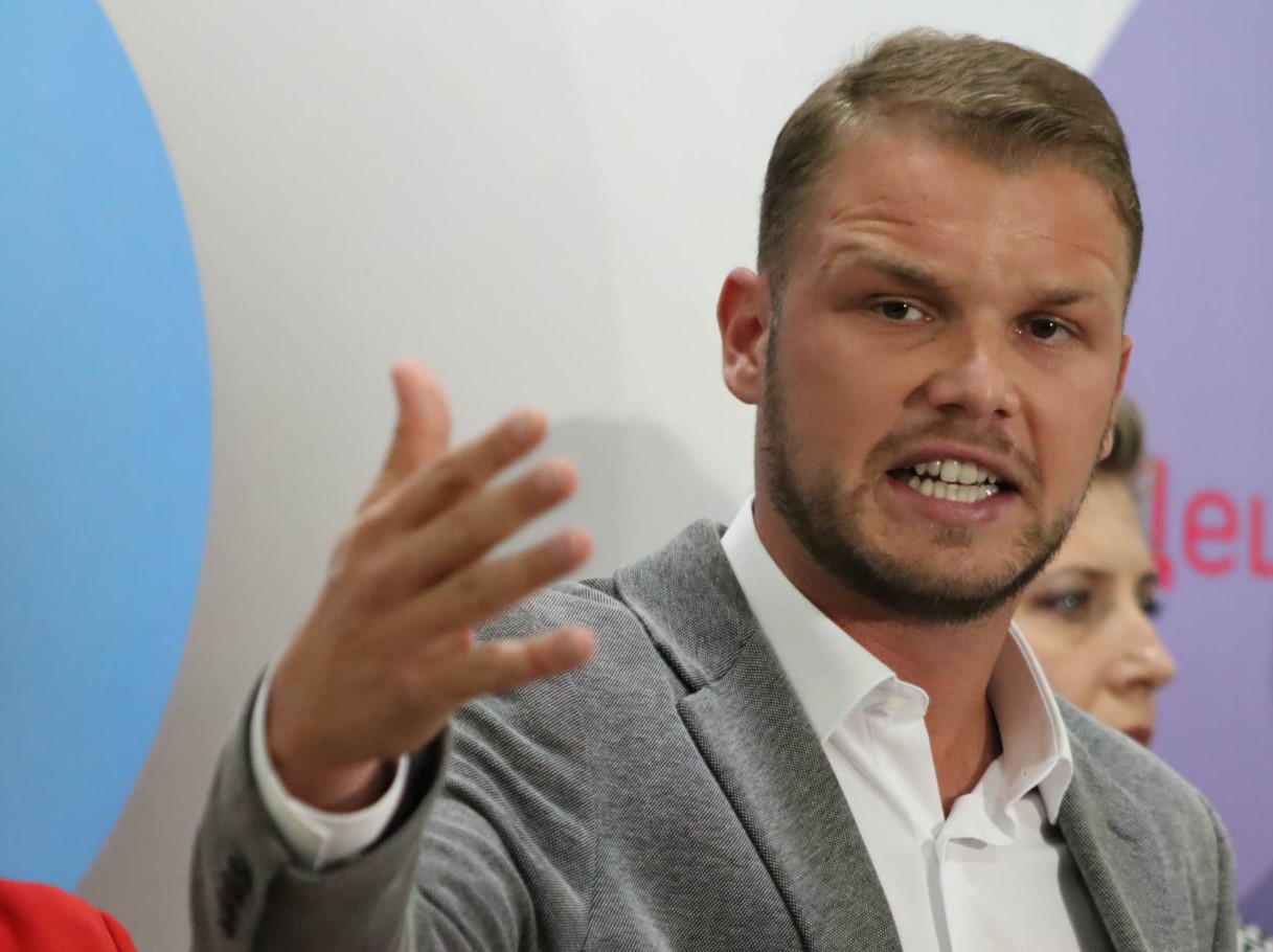 Stanivuković: Lažni potez vlasti podrške građanima