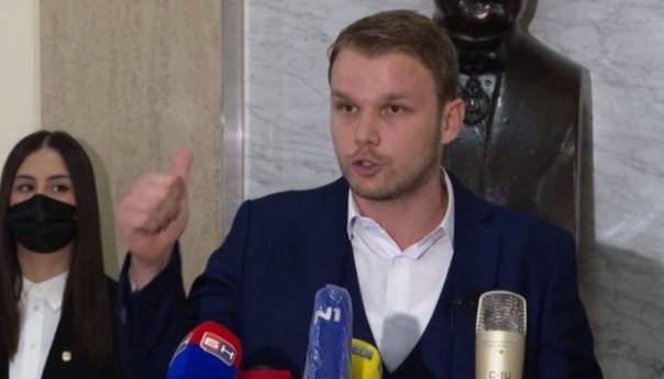 Stanivuković najavio rušenje kafića Dodikove kćerke