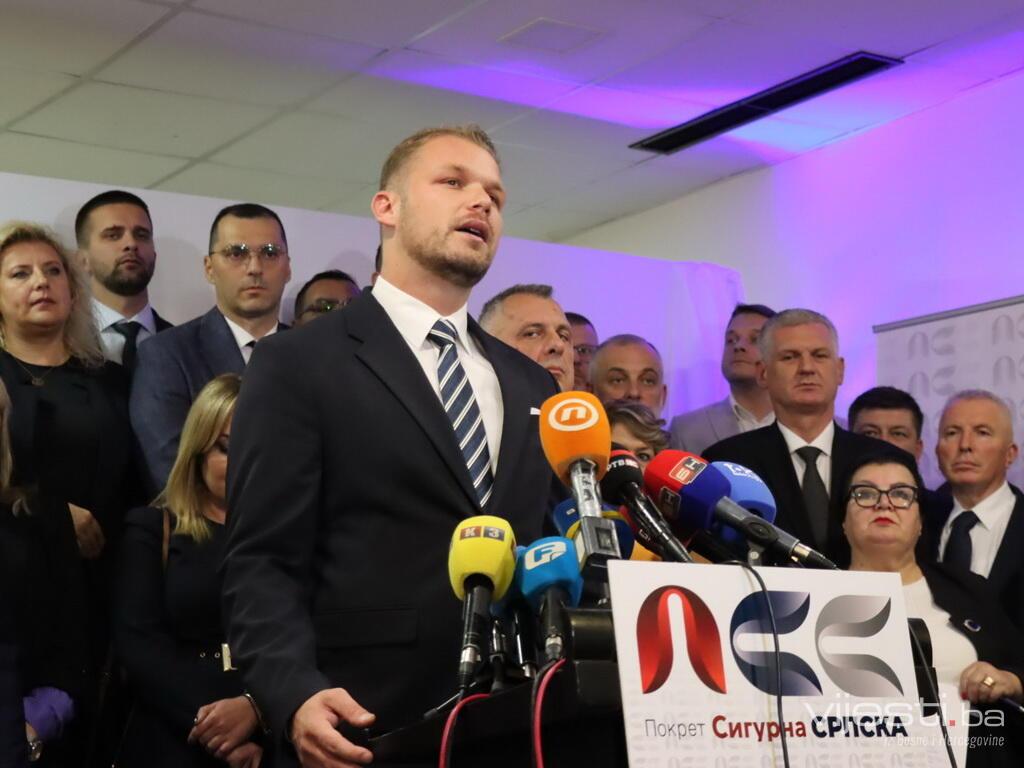 Stanivuković o poništavanju zakona: Samouništenje slijepog vođe