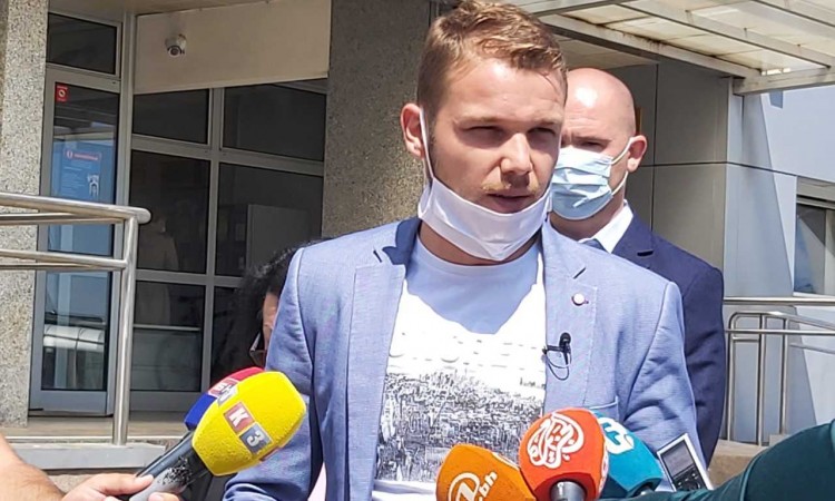 Stanivuković: 'Zločin nad čovječanstvom' na UKC RS
