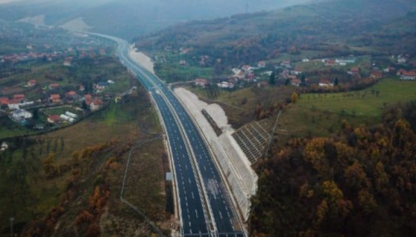Stanje na cestama u BiH: Zenička zaobilaznica zatvorena za saobraćaj
