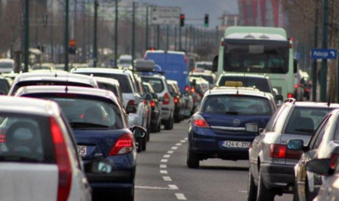 Stanje na putevima: Moguće gužve u poslijepodnevnim i večernjim satima