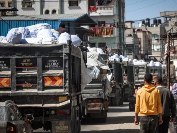 Stanovnici Gaze još nisu primili pomoć, rizik od stampeda raste
