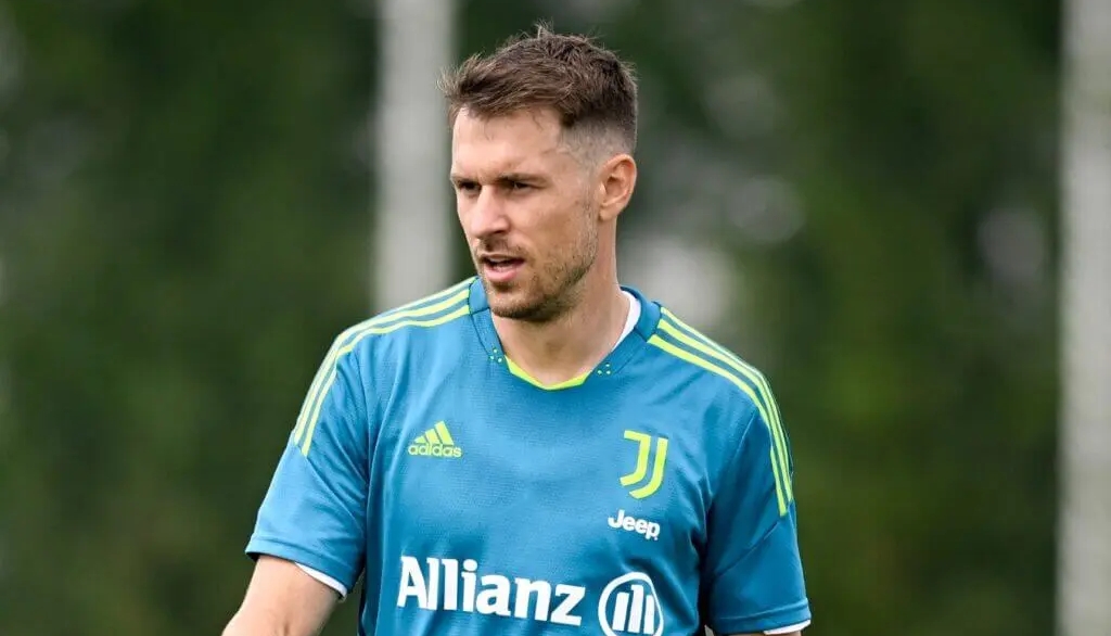 Stara dama raskinula ugovor sa velškim reprezentativcem