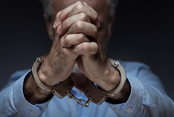 Starac (94) u Leskovcu, letvom izudarao dvije godine starijeg komšiju