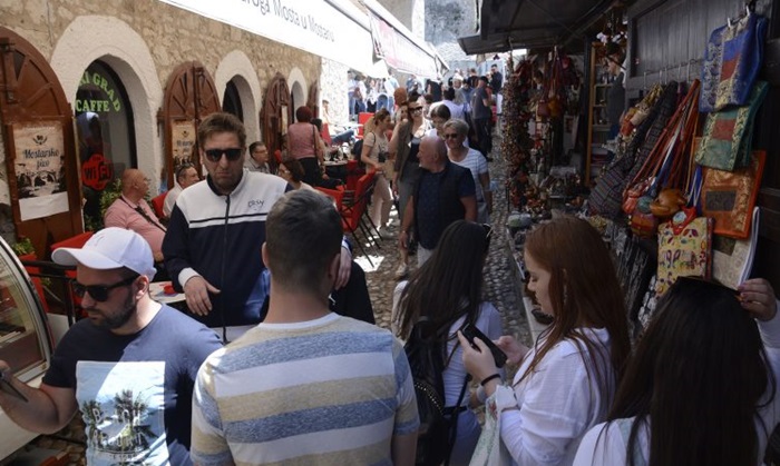 Stari dio Mostara konačno pun turista