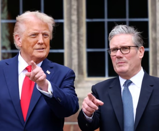 Starmer pozvao Trumpa da ostane u NATO-u