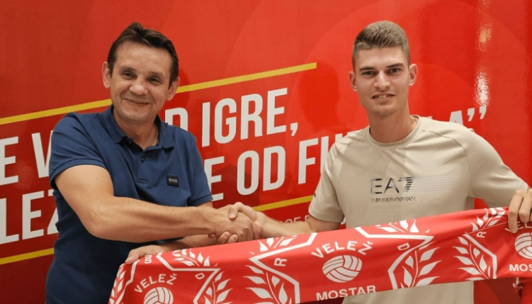 Stefan Vukčević potpisao za Velež