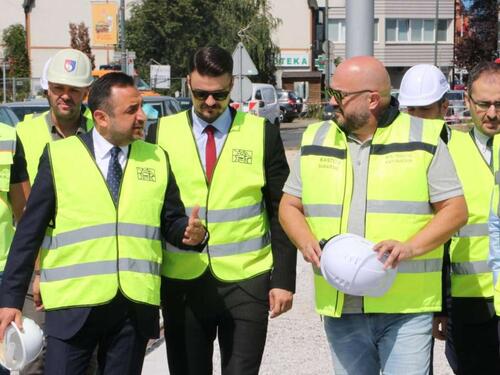 Šteta i ambasador Turske Akseki obišli radove na tramvajskoj pruzi do Hrasnice