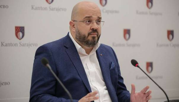 Šteta: Ne objavljujemo ugovore, jer štitimo građane