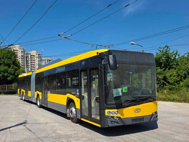 Šteta objavio: U Sarajevo stigla dva nova Solaris trolejbusa