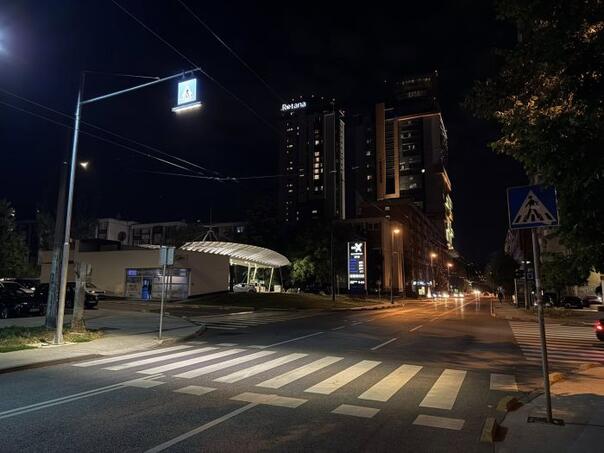 Šteta objavio: U Sarajevu se postavlja rasvjeta na pješačkim prelazima