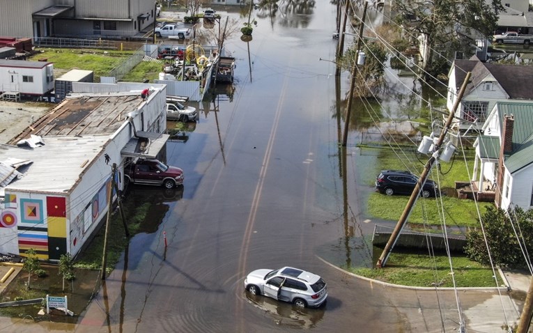 Šteta u SAD-u nakon uragana Ida procijenjena na 20 do 30 milijardi dolara
