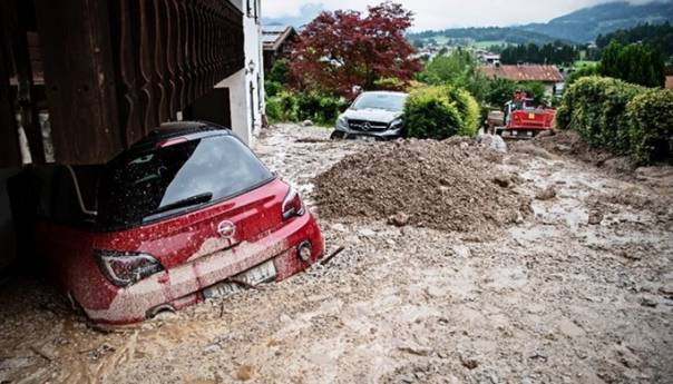 Štete od poplava u Njemačkoj dosežu 30 milijardi eura