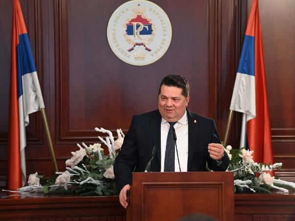Stevandić: Ako pokušate da ukinete RS, dobićete dvije
