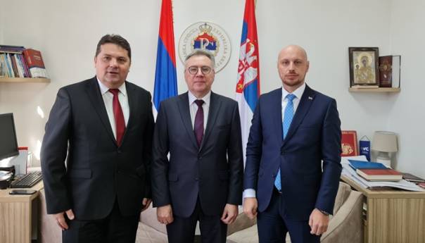 Stevandić i Kalabuhov: Mir i razgovori nemaju alternativu